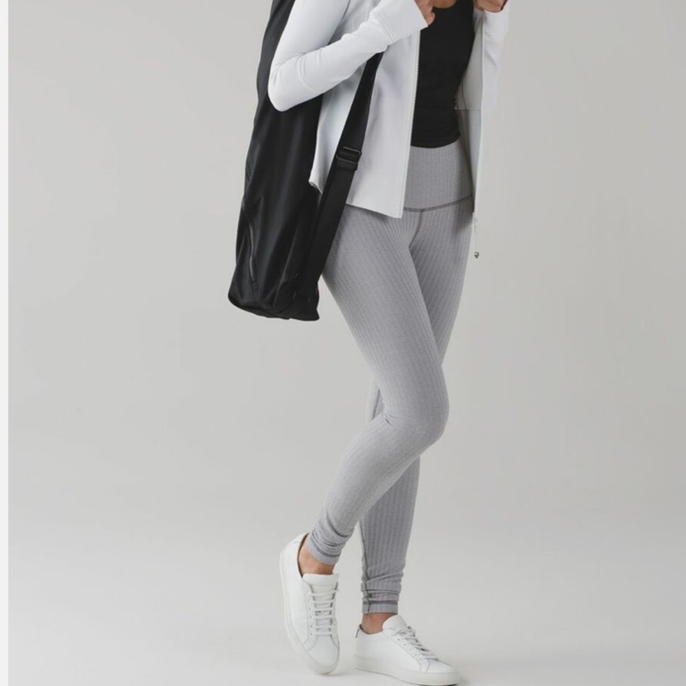 Lululemon Gray Herringbone Leggings